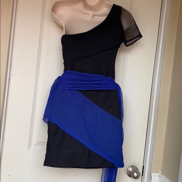 BCBGeneration one shoulder dress size 0 - Picture 6 of 8